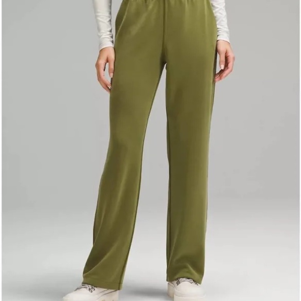 Lululemon Scuba Sweatpants Wide Leg/ Straight Leg